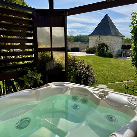 Appartement L'agapanthe, Avec Acces Piscine Et Jacuzzi